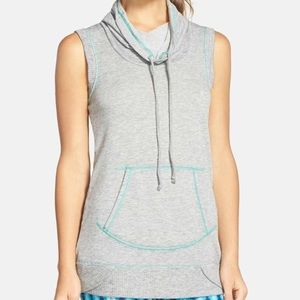 NWOT Sleeveless Cowl Neck Tunic